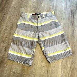 🛍️ 2/$12
NO FEAR boys size 10 swim shorts trunks. Excellent condition.